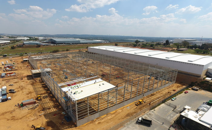 Rohlig – Grindrod offices and warehouse steel structure erection